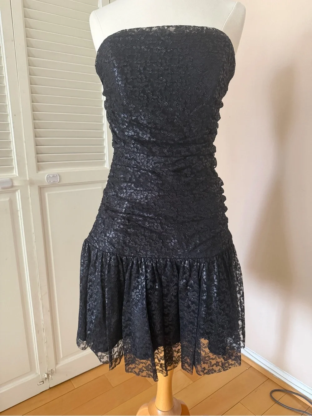 Betsey Johnson Black Strapless Lace Party Dress - Picture 1 of 11